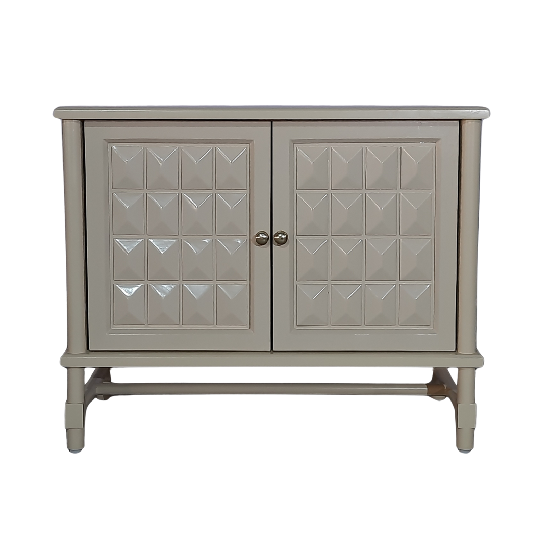 Classic Living Room Cabinet