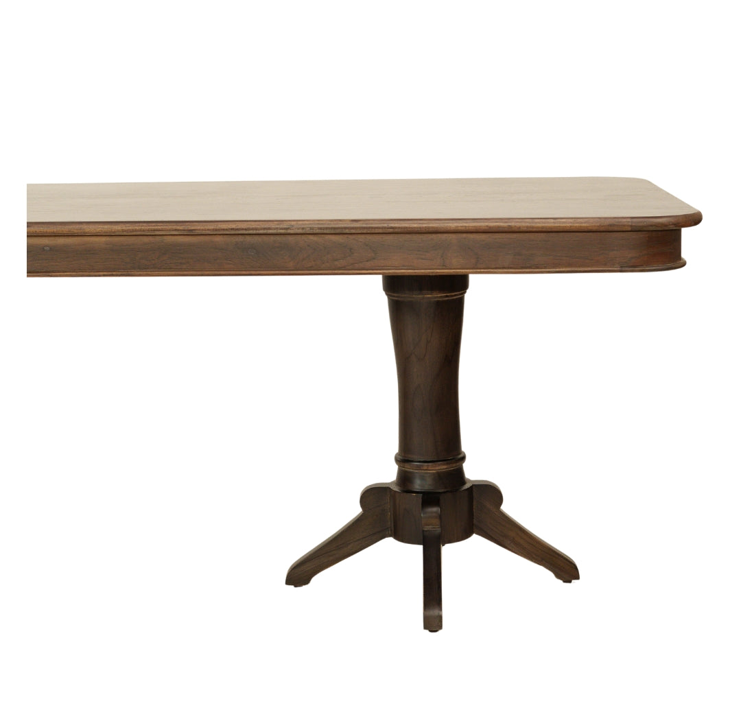 Timeless Solid Wood Dining Table  Elegant Centerpiece for Your Home