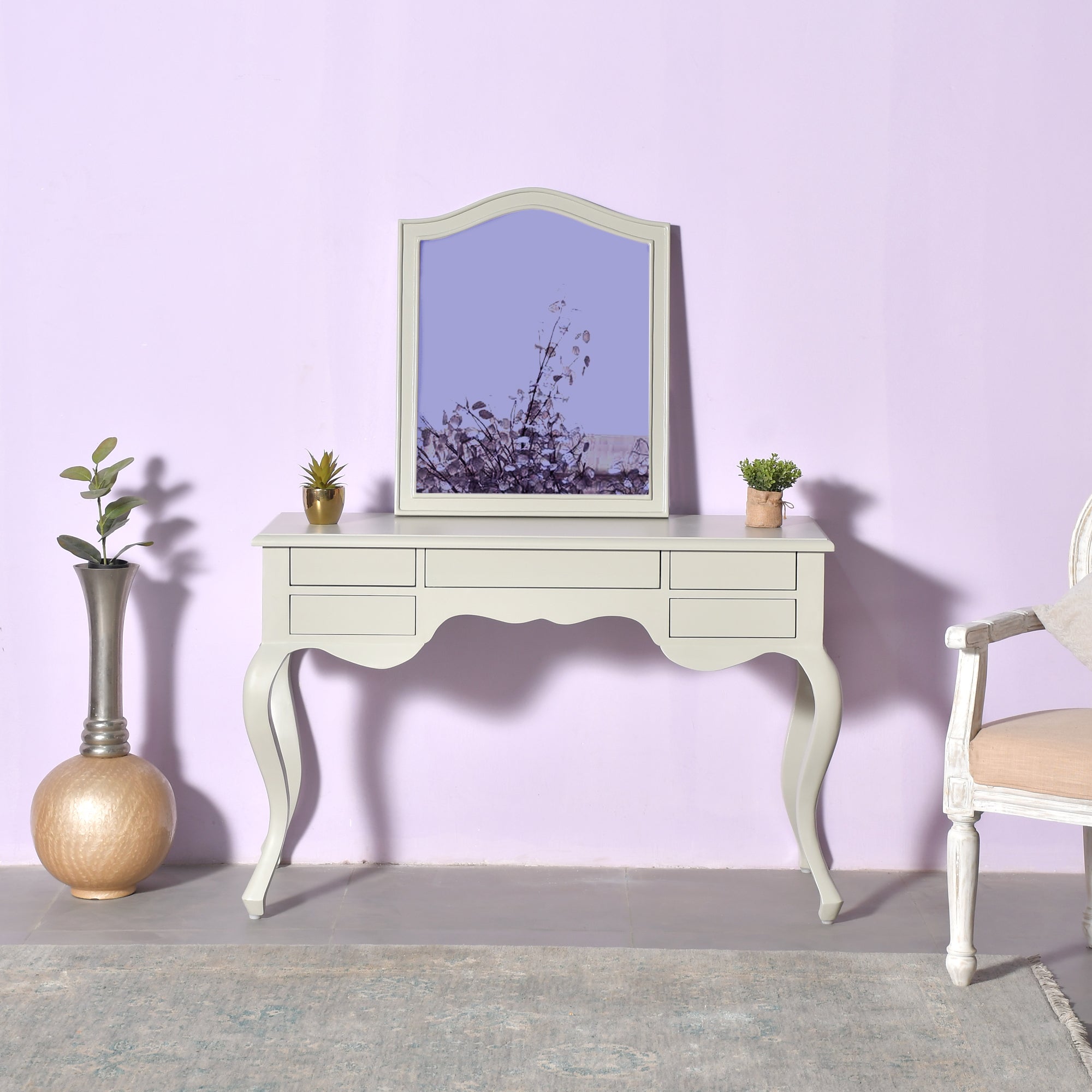 Elegant White Dressing Table with Mirror Scalloped Design Vanity