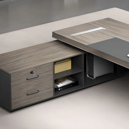 JAY SHREE - Executive Table