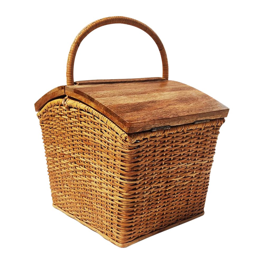 Picnic lunch Basket