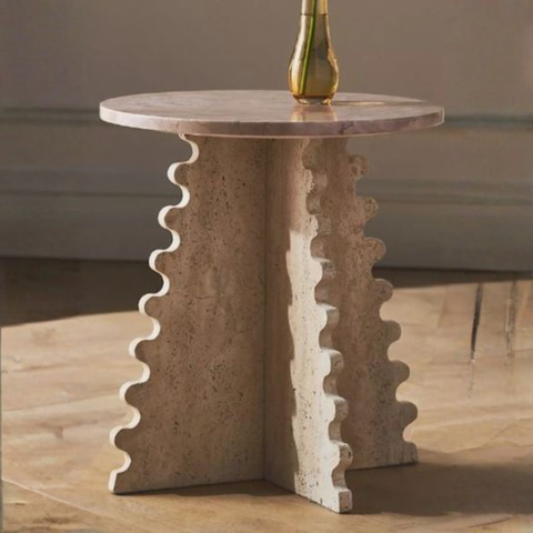 Elegant Wooden Coffee Table - The Perfect Blend of Style and Function