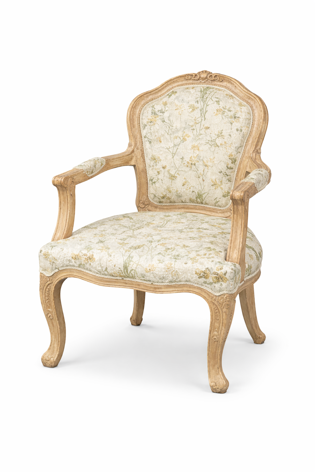 Classic French Style Carved Wooden Armchair with Floral Upholstery – Vintage Elegance