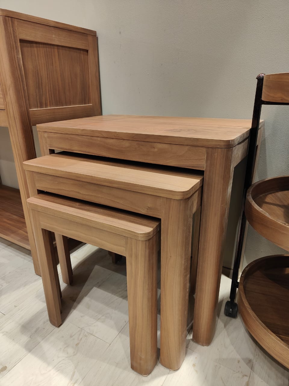 Nesting Side table Oak Veneer